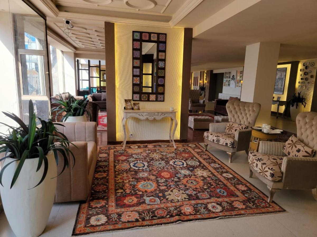 Shelton Suites Bhurban Bagian luar foto