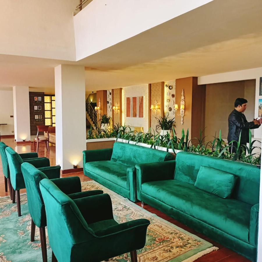 Shelton Suites Bhurban Bagian luar foto